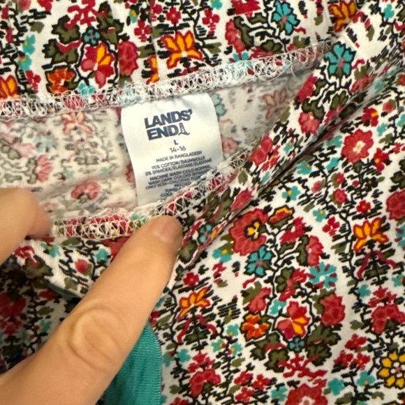 Lands' End Long Sleeve Pajama Set Salmon Top with Floral Bottom Size L - Picture 8 of 9